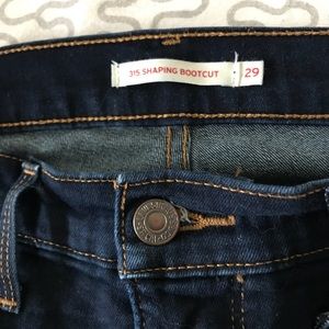 Levi’s 315 Shaping Bootcut Jeans